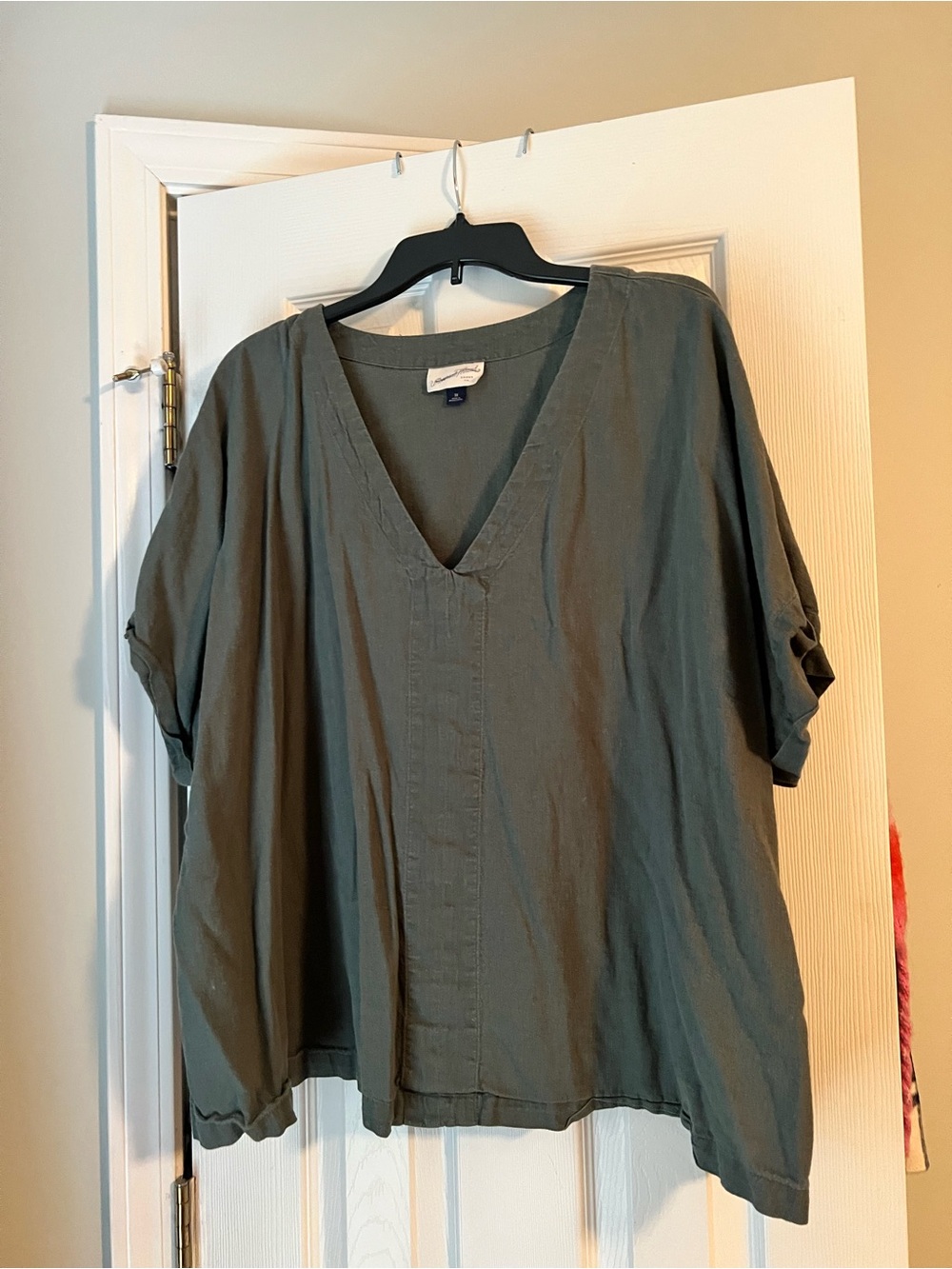 Universal Thread Olive Green V-Neck Dolman Tunic